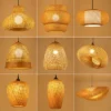 Candeeiro de Teto em Bambu e Vime — Elegância Natural para a Sua Casa